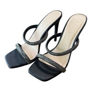 NWOT Anne Michelle Evermore-39 Black Double Strap Rhinestone Heel in Size 9